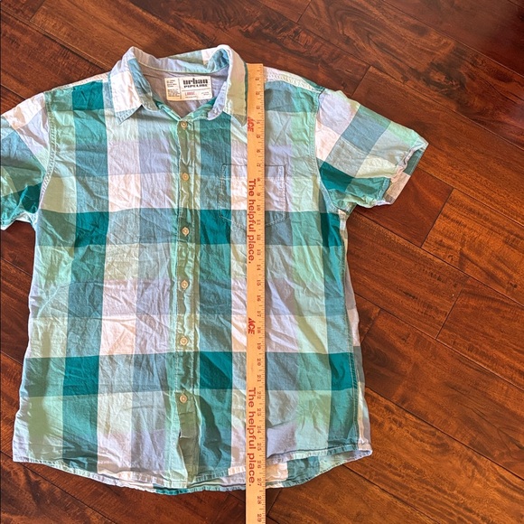 Urban Pipeline | men’s Blue and Green Plaid Shirt - Picture 4 of 9